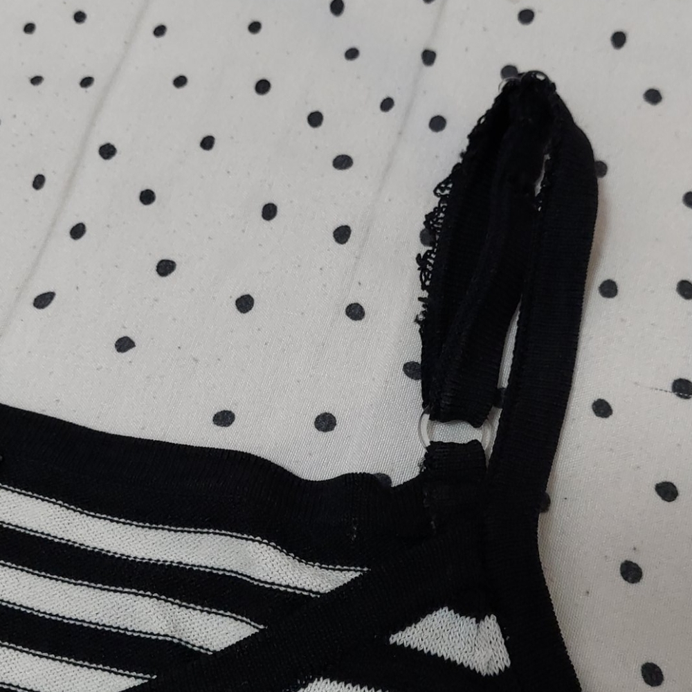 Adjustable Spaghetti Strap Tank Top - Picture 5 of 5